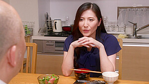 Yuna Shiina In Juq-431 Exposing A Married Woman A Public Record Of A C HD Asian