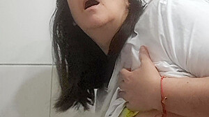 Stepmom Fucked By Surprise And Creampie Standby Bathroom HD Ass to Mouth