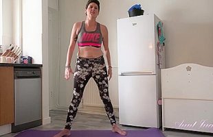 Judys – Working Out With Petite Milf Scarlet Yoga Porn Videos